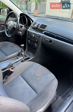 Хетчбек Mazda 3 2004 в Косові