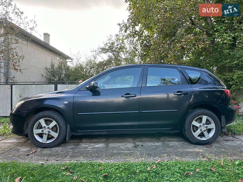 Хетчбек Mazda 3 2004 в Косові