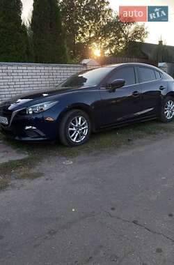 Седан Mazda 3 2015 в Кегичевке