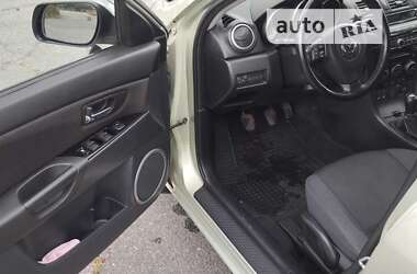 Хэтчбек Mazda 3 2008 в Каменском