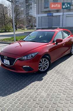 Хэтчбек Mazda 3 2014 в Днепре