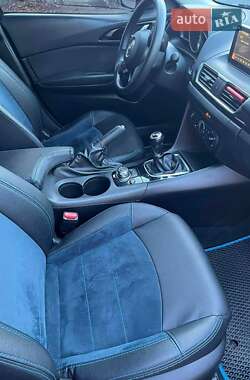 Хетчбек Mazda 3 2016 в Дніпрі фото 8 Хетчбек Mazda 3 2016 в Дніпрі
