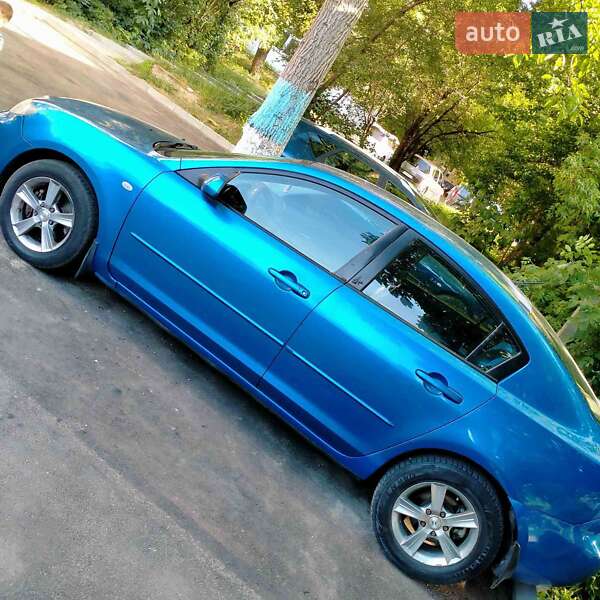 Седан Mazda 3 2005 в Хмельницком