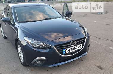 Хетчбек Mazda 3 2014 в Миколаєві