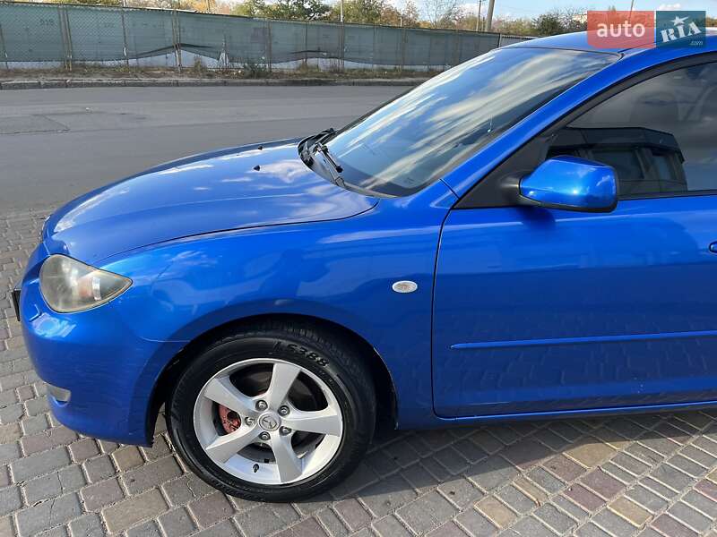 Седан Mazda 3 2005 в Одесі
