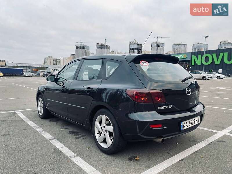Хэтчбек Mazda 3 2004 в Киеве