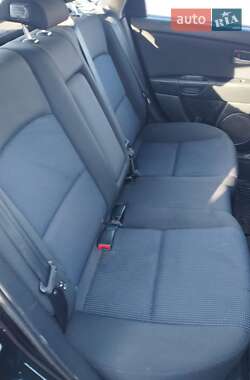 Хэтчбек Mazda 3 2005 в 