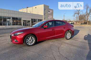 Седан Mazda 3 2018 в Кривому Розі