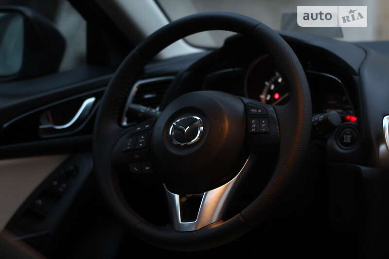 Хетчбек Mazda 3 2014 в Києві фото 11 Хетчбек Mazda 3 2014 в Києві