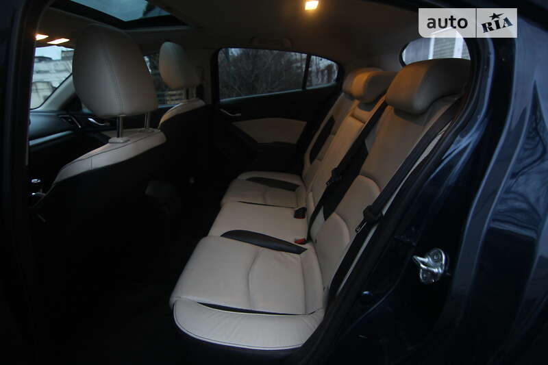Хетчбек Mazda 3 2014 в Києві фото 44 Хетчбек Mazda 3 2014 в Києві