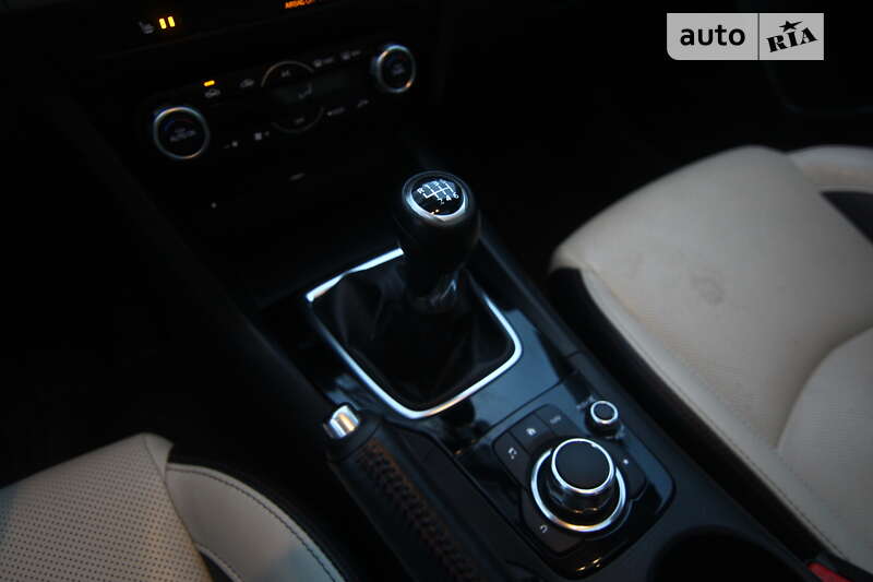 Хетчбек Mazda 3 2014 в Києві фото 17 Хетчбек Mazda 3 2014 в Києві