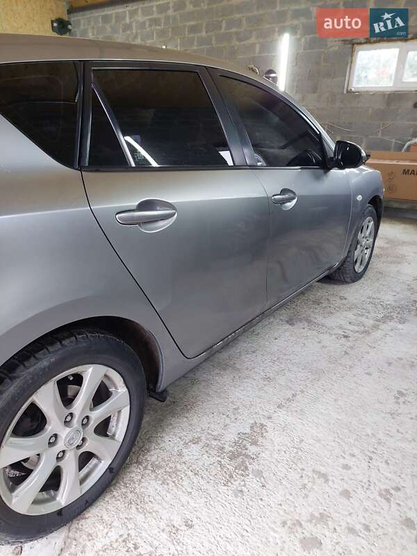 Хетчбек Mazda 3 2009 в Львові