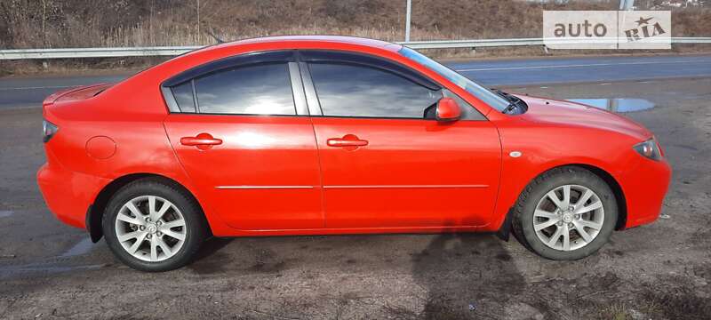 Седан Mazda 3 2006 в Киеве