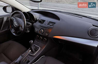 Хетчбек Mazda 3 2011 в Львові