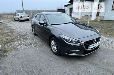Седан Mazda 3 2017 в Вінниці