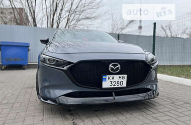 Хэтчбек Mazda 3 2021 в Киеве