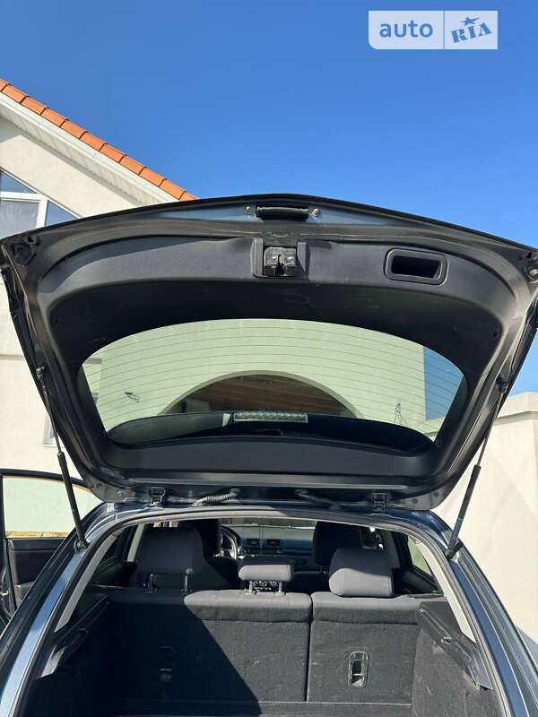 Хетчбек Mazda 3 2009 в Києві фото 25 Хетчбек Mazda 3 2009 в Києві