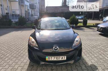 Седан Mazda 3 2011 в Киеве