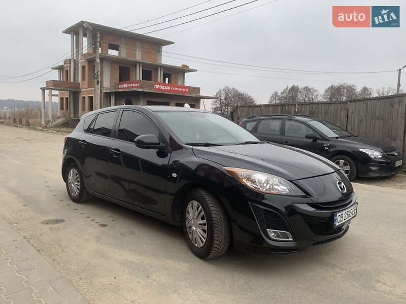 Хэтчбек Mazda 3 2010 в Киеве