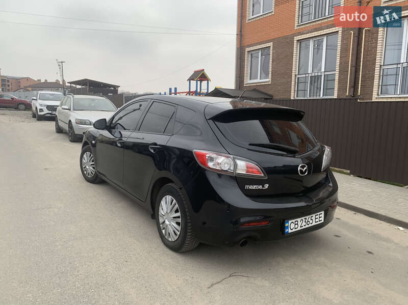 Хэтчбек Mazda 3 2010 в Киеве