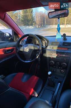 Седан Mazda 3 2006 в Виннице