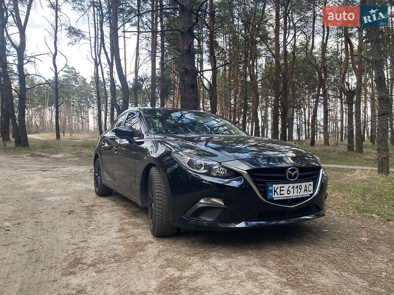 Mazda 3 2015