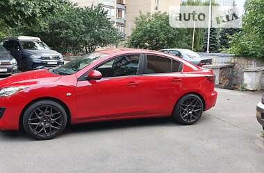 Седан Mazda 3 2010 в Киеве