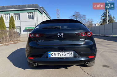 Хэтчбек Mazda 3 2018 в Киеве