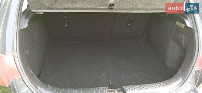 Хэтчбек Mazda 3 2003 в Ужгороде