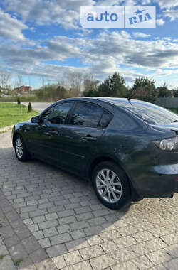 Седан Mazda 3 2008 в Львове