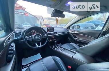 Хэтчбек Mazda 3 2017 в Виннице
