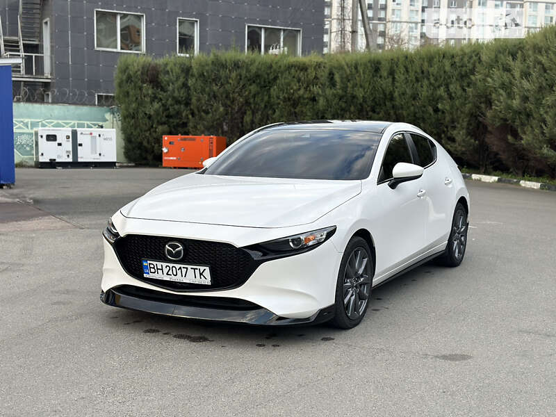 Хэтчбек Mazda 3 2020 в Киеве