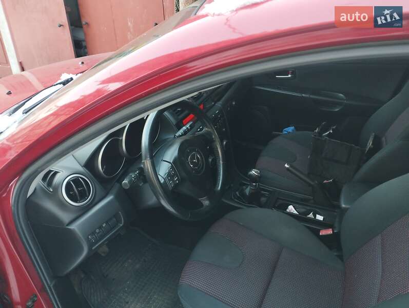 Хэтчбек Mazda 3 2004 в Львове