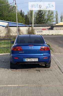 Седан Mazda 3 2003 в Вознесенске