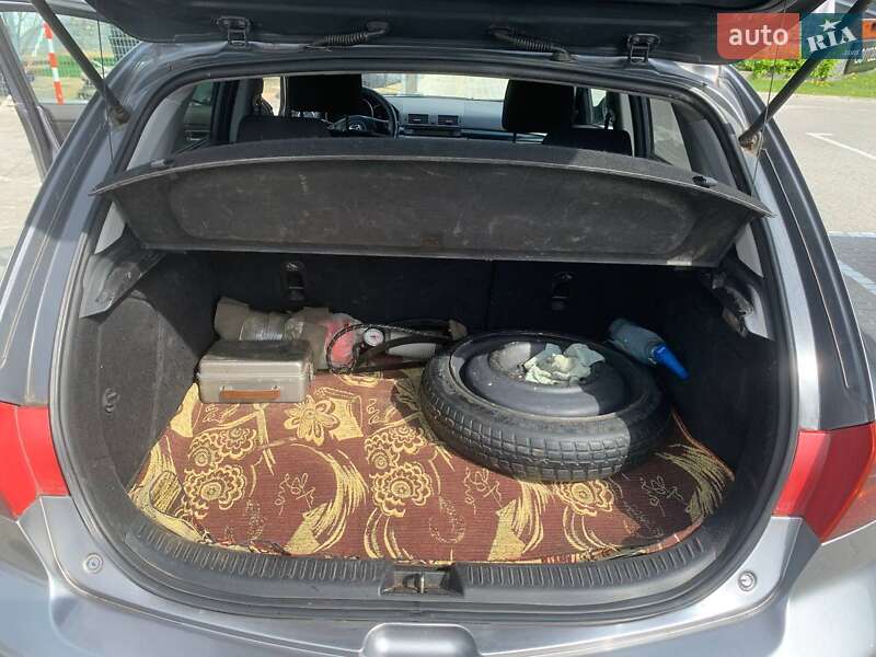 Хэтчбек Mazda 3 2004 в Львове
