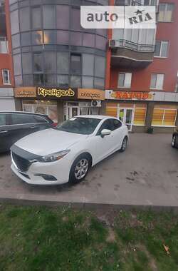 Седан Mazda 3 2018 в Хмельницькому