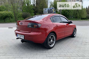 Седан Mazda 3 2006 в Ровно