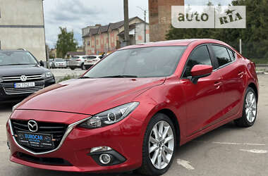 Седан Mazda 3 2017 в Дубні