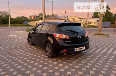 Хетчбек Mazda 3 2011 в Полтаві