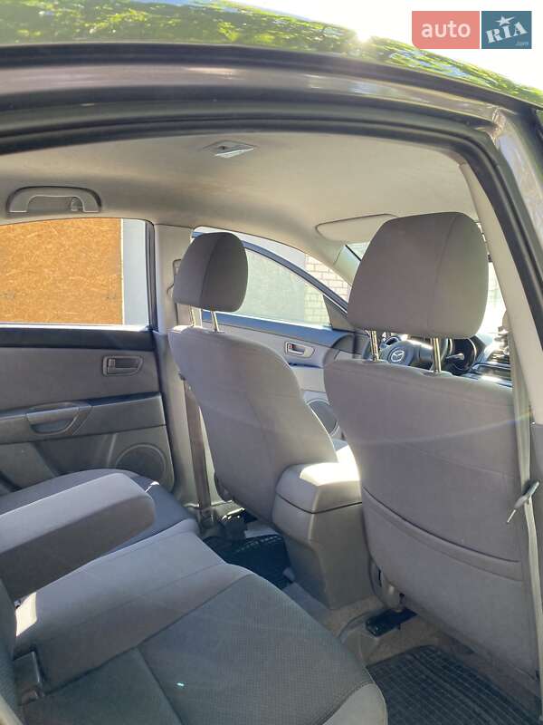 Седан Mazda 3 2008 в Борисполе