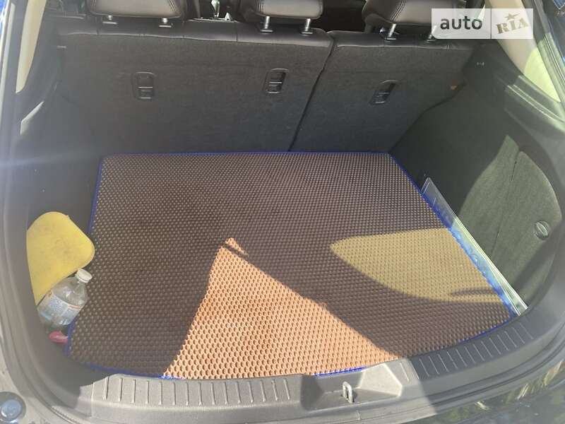 Хэтчбек Mazda 3 2018 в Днепре