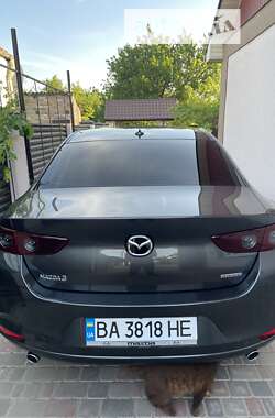 Седан Mazda 3 2019 в Бобринце
