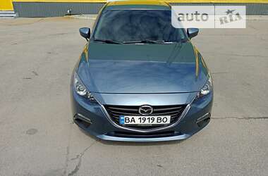 Седан Mazda 3 2014 в Кропивницком