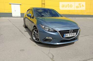 Седан Mazda 3 2014 в Кропивницькому