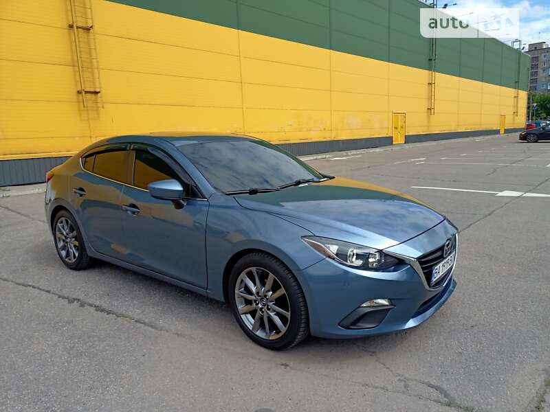 Седан Mazda 3 2014 в Кропивницком