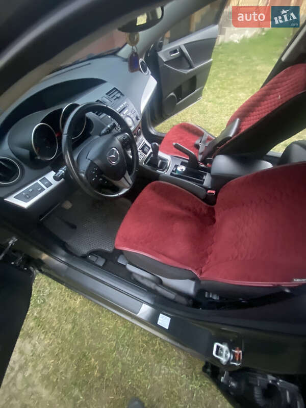 Хетчбек Mazda 3 2009 в Надвірній
