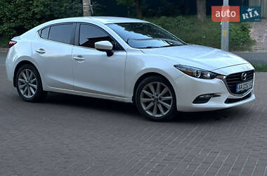 Mazda 3 2018