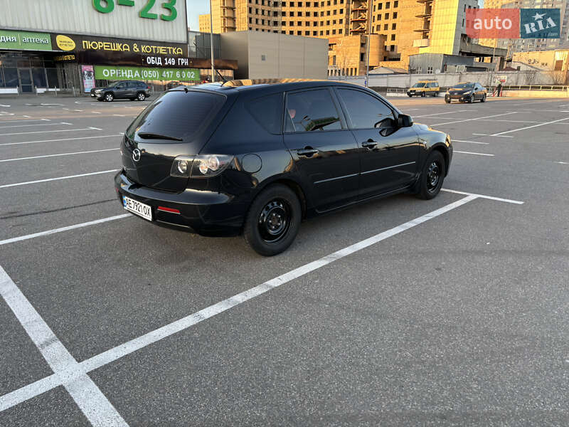 Хэтчбек Mazda 3 2006 в Киеве