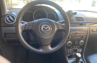 Хетчбек Mazda 3 2005 в Білій Церкві