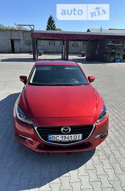 Седан Mazda 3 2018 в Львове